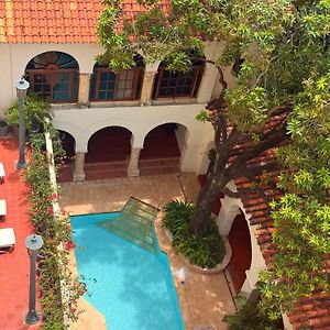 Edificio Cuesta - Alma Hotels